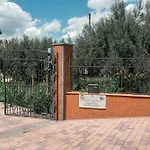 Lodge Malicodia *
